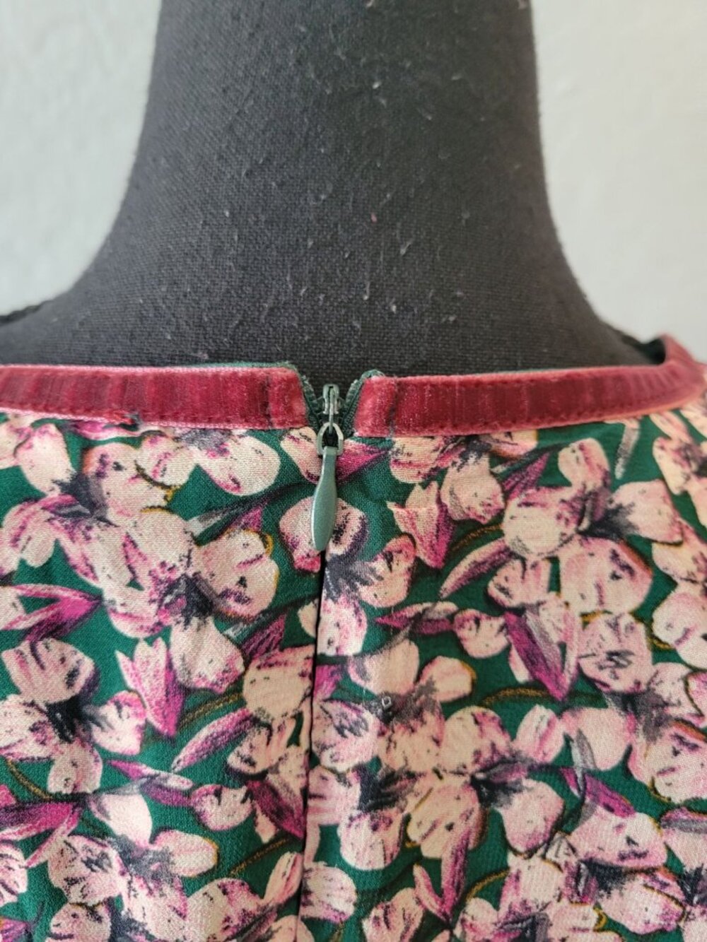 Keepsake The Label floral V-neckline long bell-sleeve mini dress Size L Boho - Picture 6 of 12